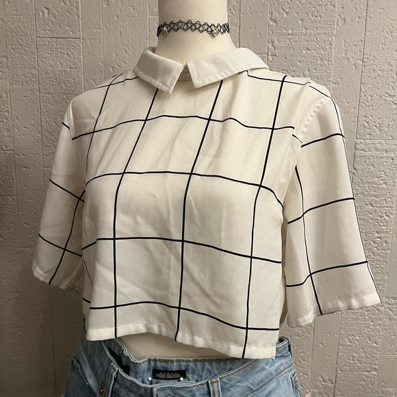 crop top - Picture 1 of 5